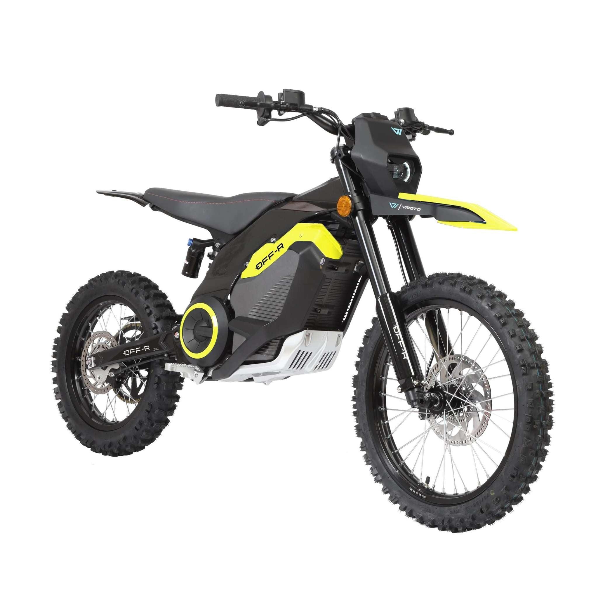 Das VMOTO OFF-R E-Enduro Dirtbike verfügt über einen minimalistischen Rahmen, schwarze und gelbe Akzente, Stollenreifen und erreicht 110 km/h - perfekt für aufregende Offroad-Abenteuer.