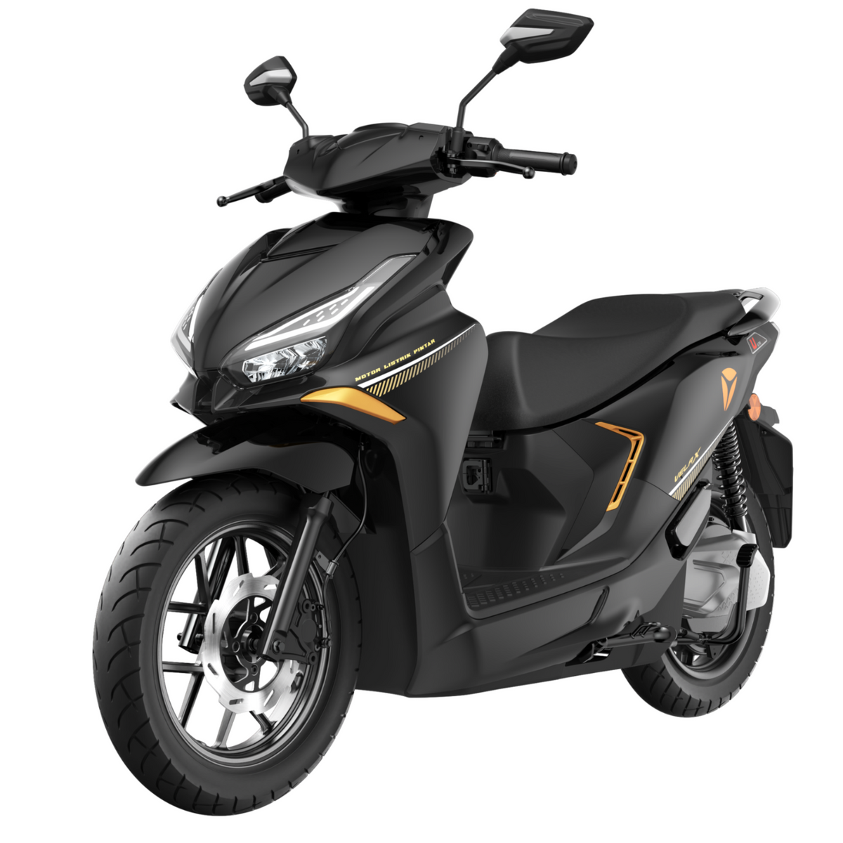 Ein moderner schwarzer Yadea Velax H 3000W E-Roller mit orangefarbenen Akzenten und 14-Zoll-Rädern ist aus einem vorderen Blickwinkel zu sehen und vor einem weißen Hintergrund isoliert dargestellt.