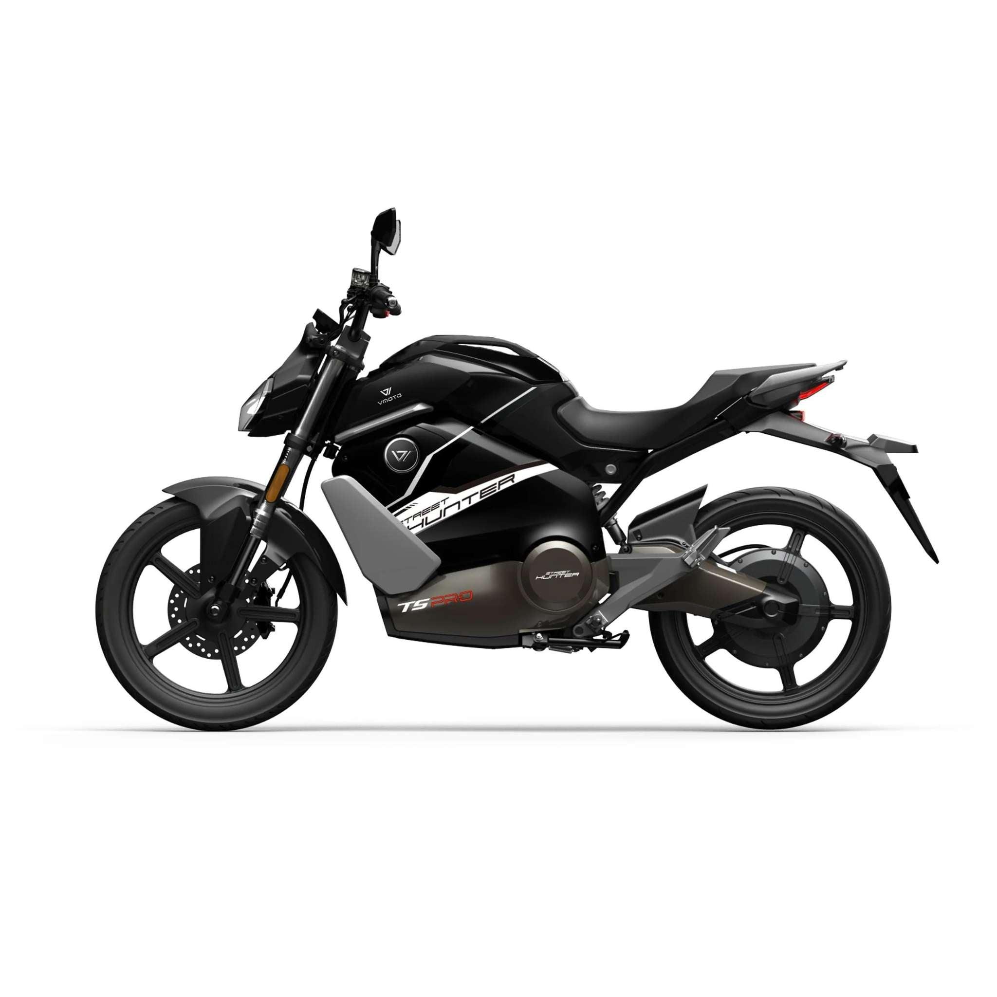 Das VMOTO TS Streethunter Pro E-Motorrad (90 km/h, NEU!) besticht durch sein schnittiges schwarzes Design mit kantiger Karosserie, Einzelsitz und Leichtmetallrädern - ideal für Fans der Elektromobilität. Marke: VMOTO.