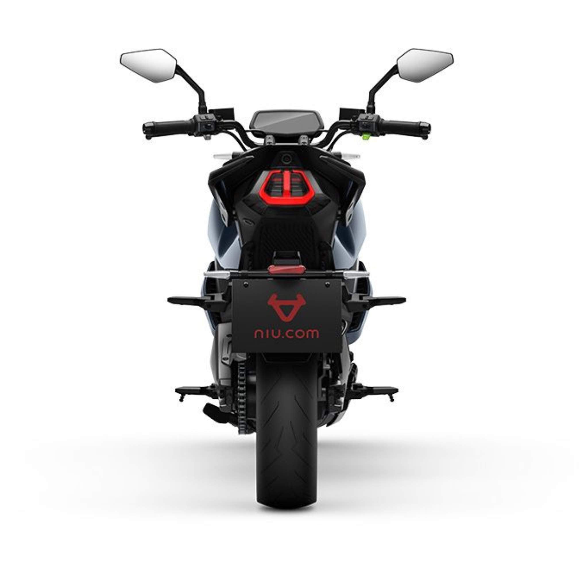Rückansicht des NIU Elektromotorrad RQI Sport 110 km/h mit breitem Hinterreifen, eckigem Rücklicht, Seitenspiegeln und einem Nummernschild mit NIU-Logo und niu.com auf weißem Hintergrund.