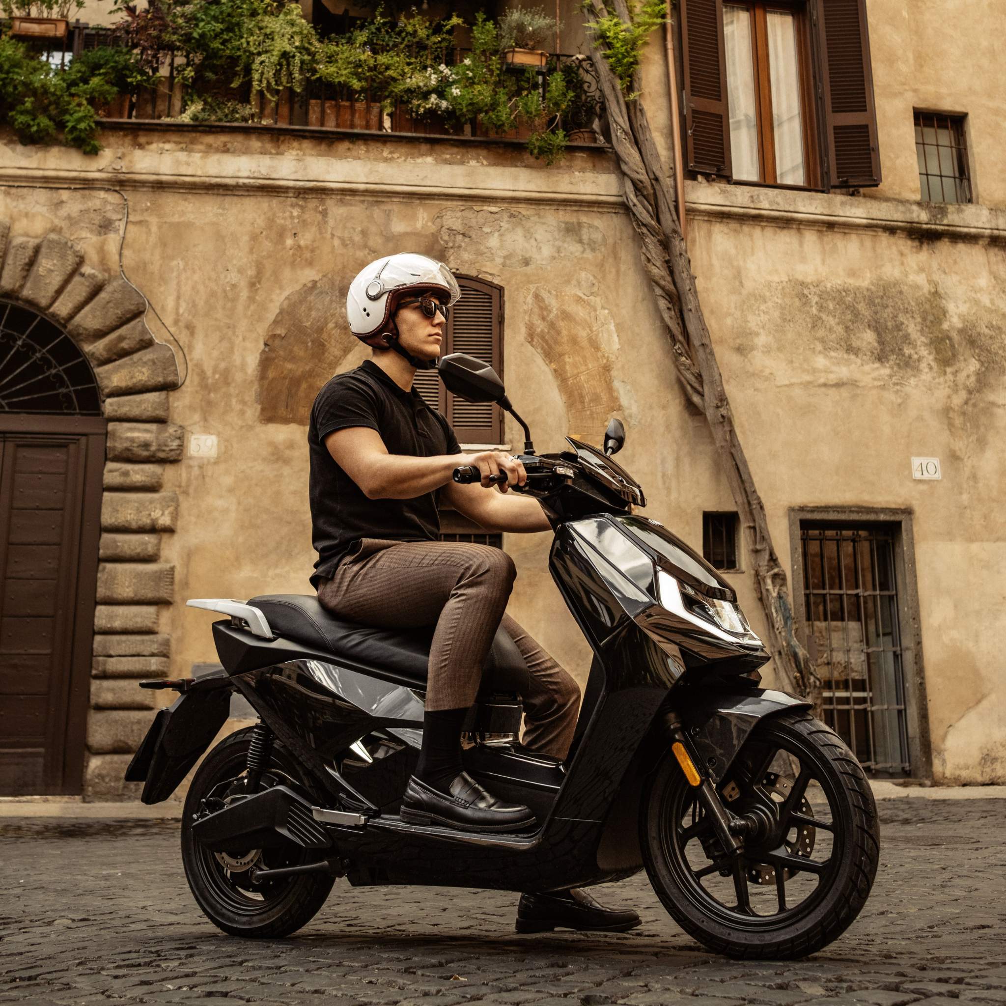 Elektroroller E-Scooter Motorroller NIU FQI 500 95 km/h - Neues Modell 2025