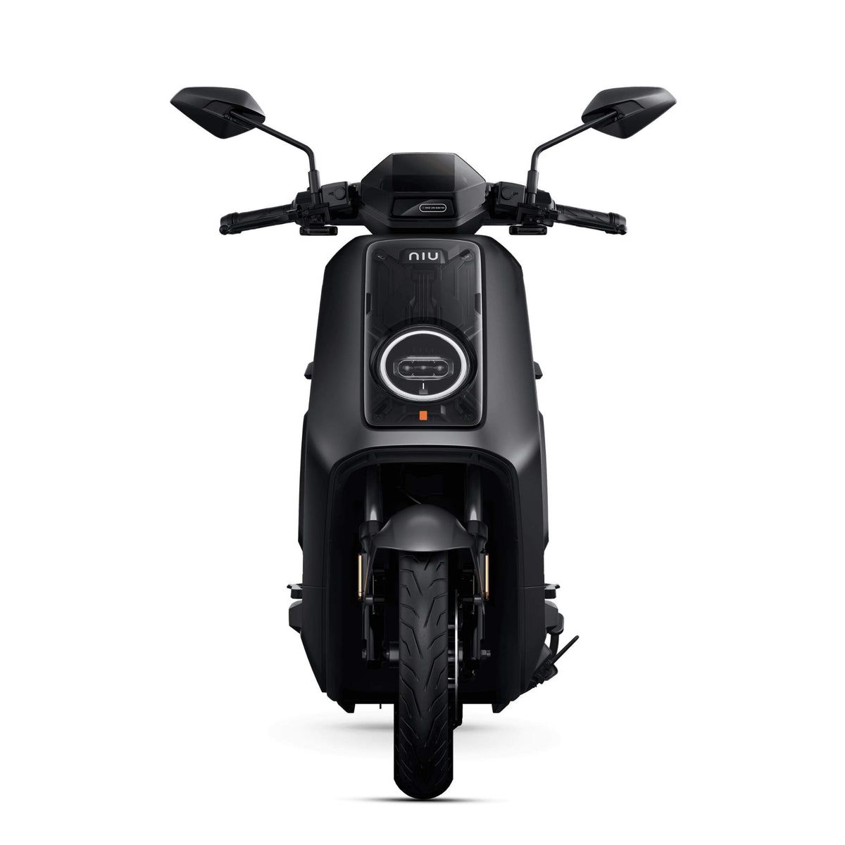 Vorderansicht des eleganten schwarzen NIU NQiX 500 E-Scooters mit einer Höchstgeschwindigkeit von 100 km/h, der mit einem runden LED-Scheinwerfer und einem digitalen Display am Lenker ausgestattet ist.