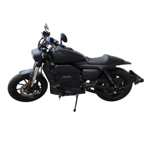 Die Black-X Limited Edition von SONS OF ELECTRICITY - ein Elektromotorrad für echte Individualisten - verfügt über ein 45A-Schnellladegerät und ist emissionsfrei und verbindet außergewöhnlichen Stil mit Nachhaltigkeit. Winterdeal-Angebot.