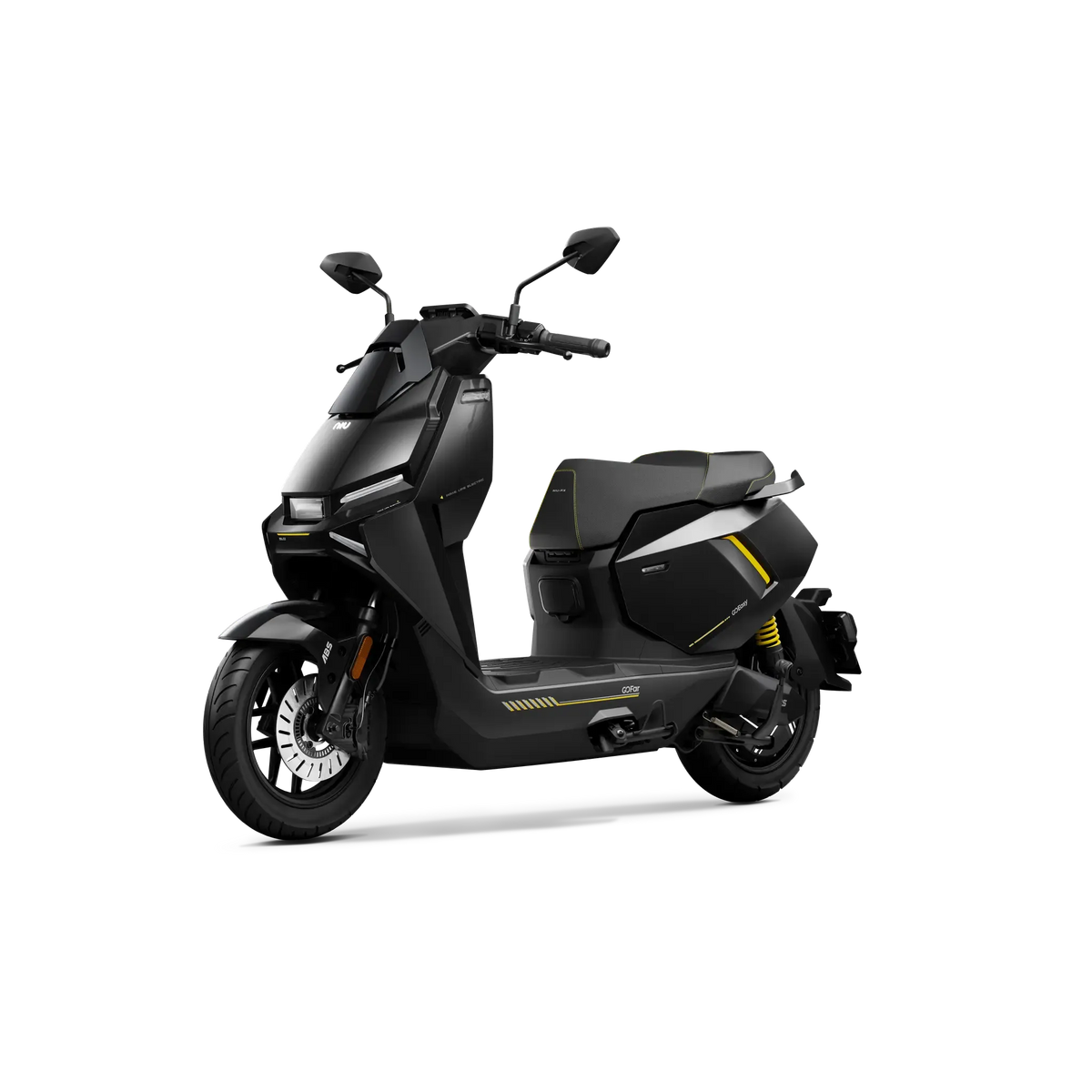 Der NIU FQiX 150 Elektroroller (E-Scooter) in elegantem Schwarz mit gelben Akzenten und kantigem Design verfügt über zwei Akkus für eine größere Reichweite, ein Navigationssystem und ein Heckradar. Abgebildet mit zwei Spiegeln und einem abgestuften Sitz vor weißem Hintergrund.