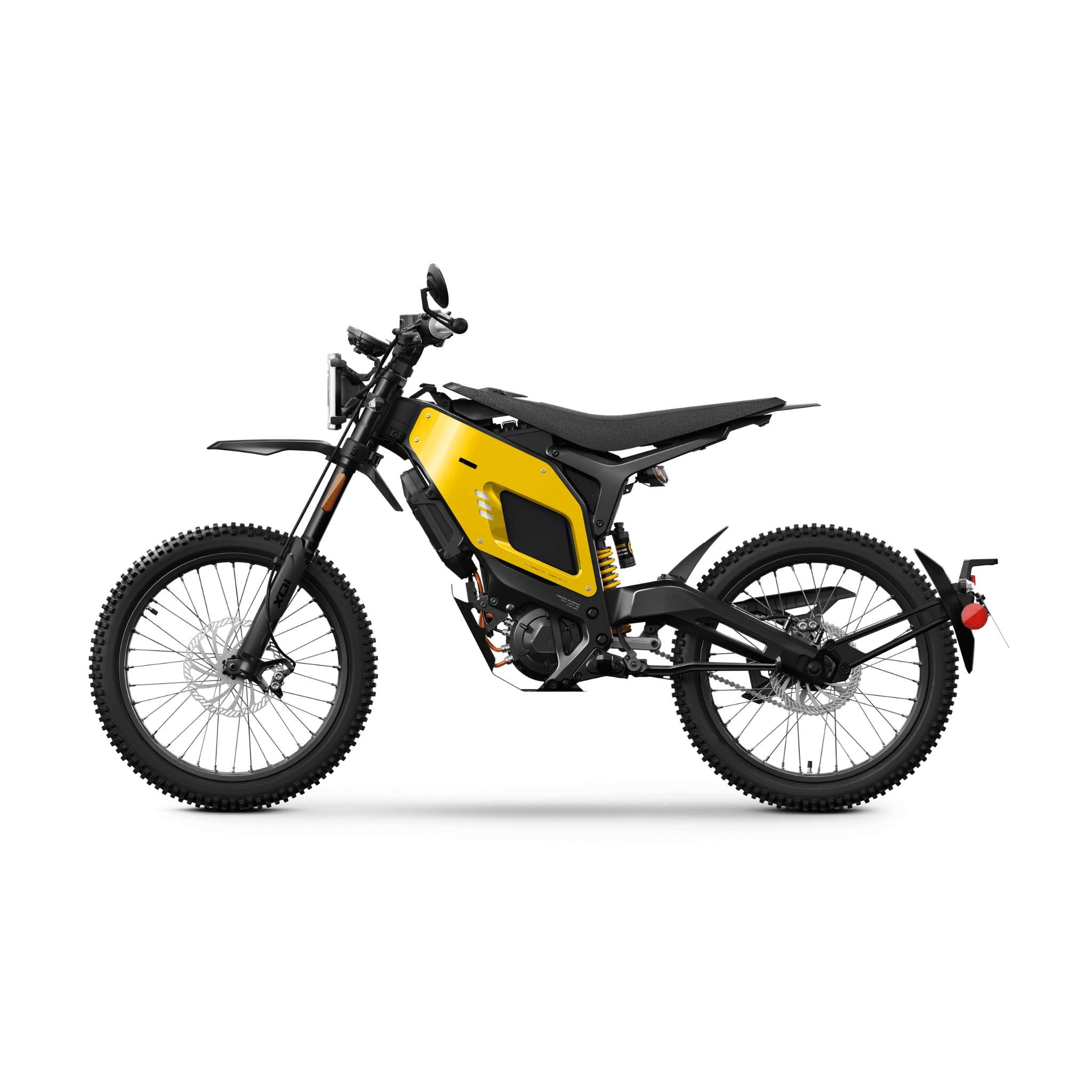 Seitenansicht des NIU XQi3 Enduro Dirtbike Cross Motorrad 45 km/h von NIU in gelb und schwarz, mit Stollenreifen, fortschrittlicher Federung und minimalem Aufbau - optimiert für den Einsatz im Gelände.