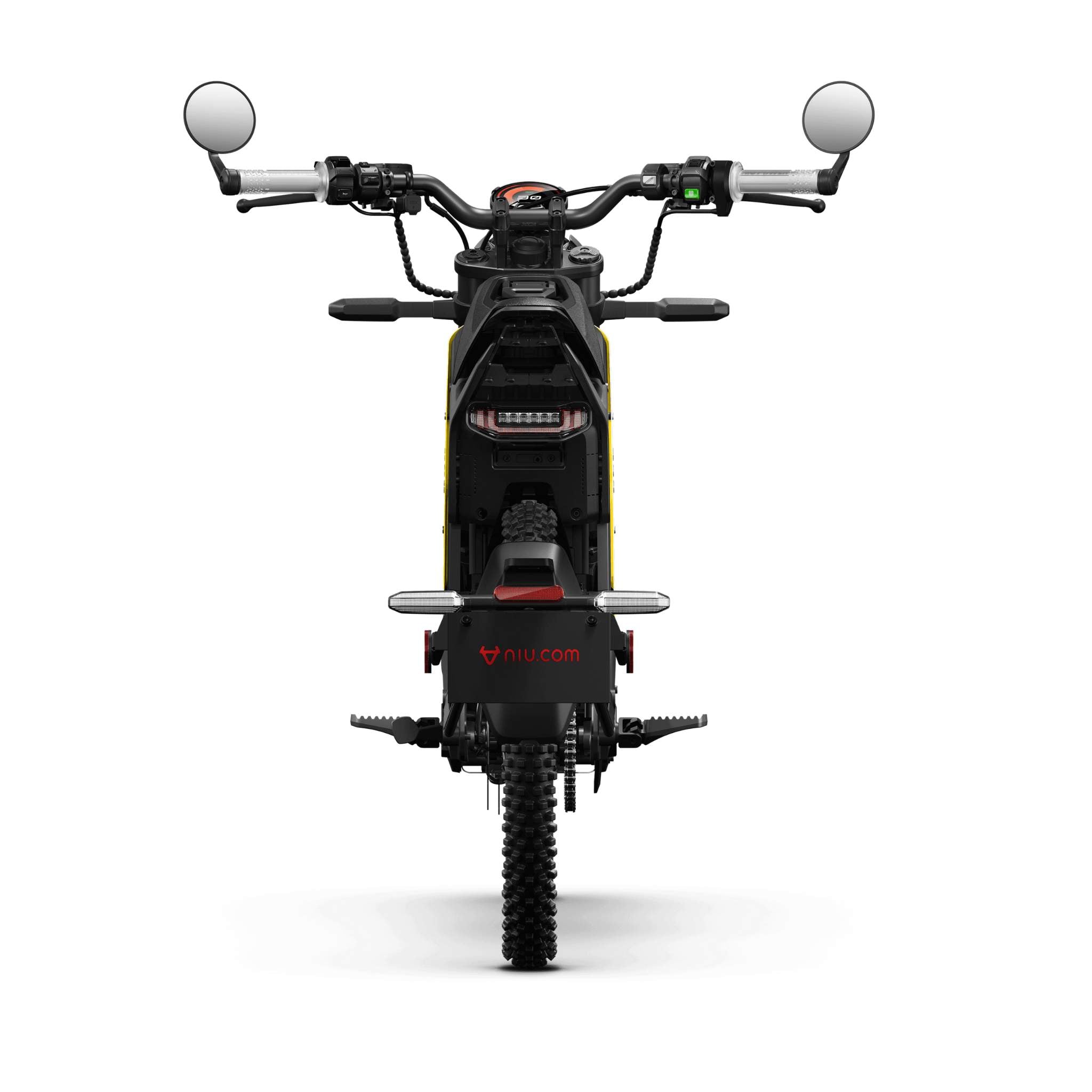 Rückansicht eines schwarz-gelben NIU XQi3 Enduro Dirtbike Cross Motorrad 45 km/h von NIU, mit Stollenreifen, breitem Lenker, zwei runden Spiegeln und dem NIU.com-Logo unter dem Sitz.