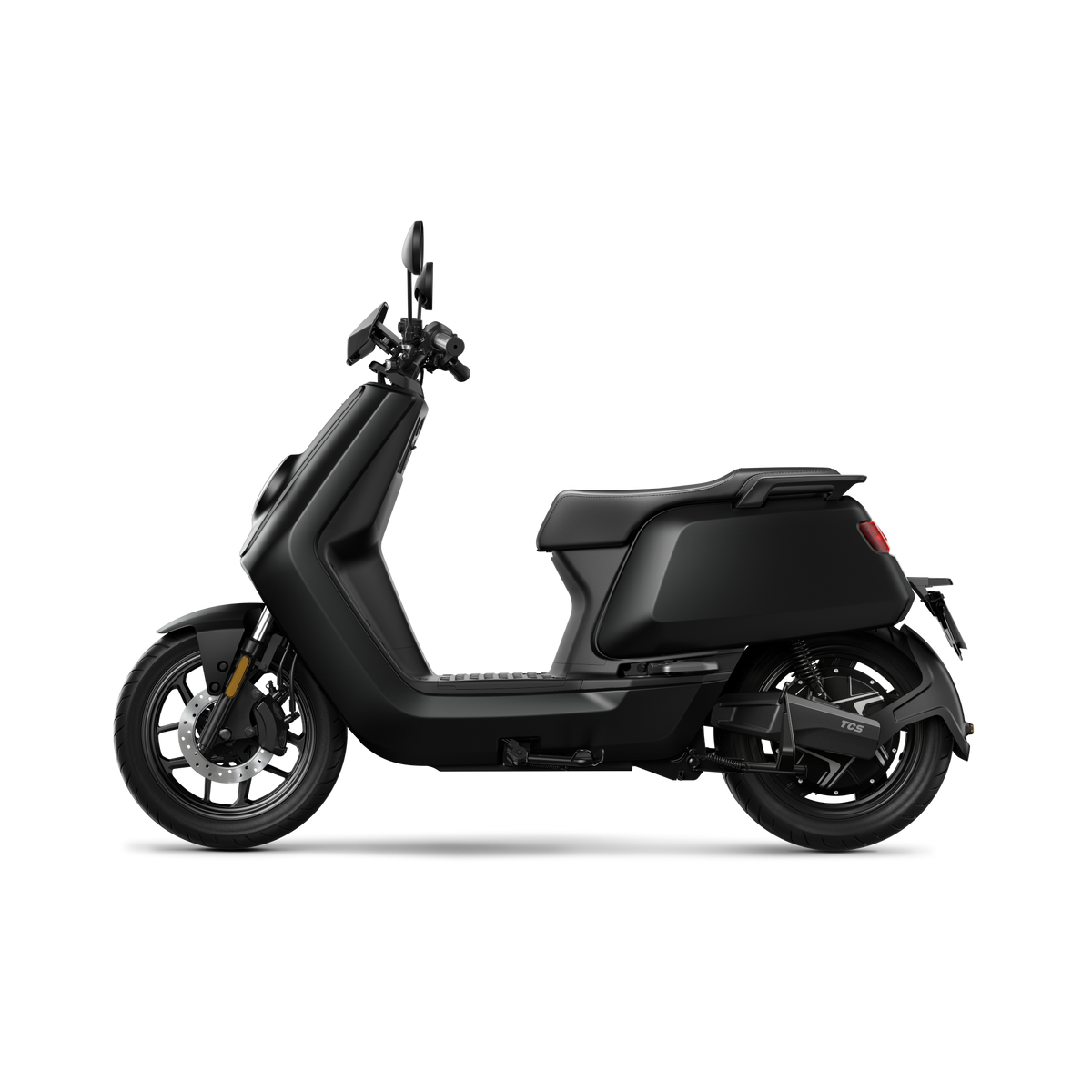 Ein eleganter, moderner schwarzer NIU NQi Sport 2026 E-Roller mit einer Höchstgeschwindigkeit von 45 km/h ist im Profil vor einem schlichten weißen Hintergrund abgebildet. Sein minimalistisches Design zeichnet sich durch sanfte Kurven, Leichtmetallfelgen und ein digitales Display am Lenker aus und bietet eine beeindruckende Reichweite von 120 km für längere Fahrten in der Stadt.
