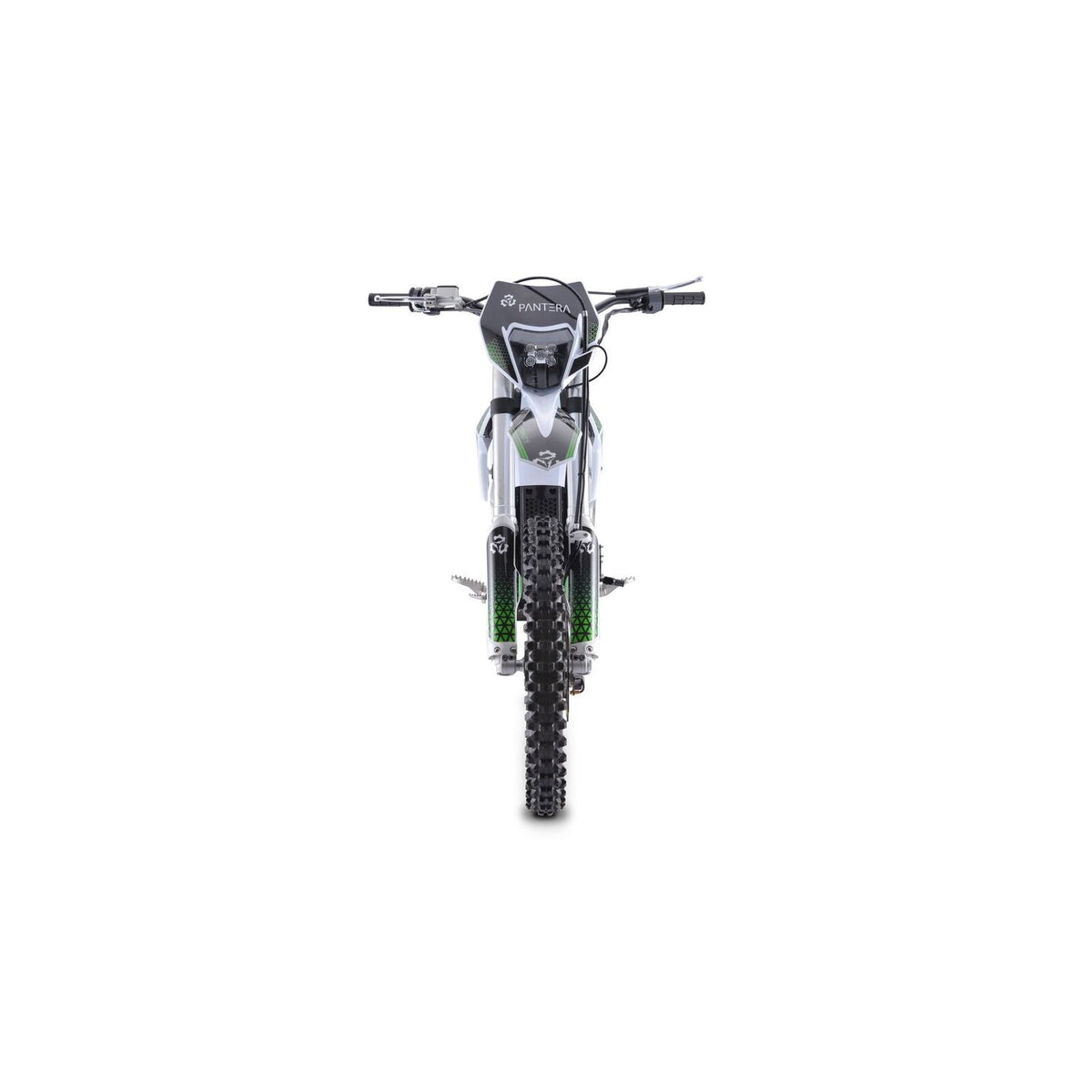 Vorderansicht eines TRINITY Panthera II: E-Enduro 125 km/h – ein elektrisches 4-Gang-Enduro-Motorrad mit Stollenreifen und einem grün gemusterten vorderen Kotflügel.