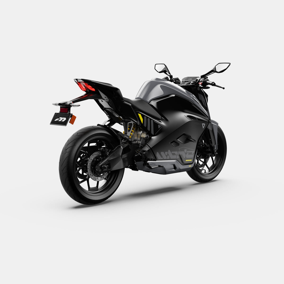Das Ultraviolette F77 Mach 2 Recon - Performance Elektromotorrad von Ultraviolette ist in elegantem Schwarz aus der Rückansicht auf einem schlichten weißen Hintergrund abgebildet und zeigt aerodynamische Linien und ein scharfes, modernes Styling.