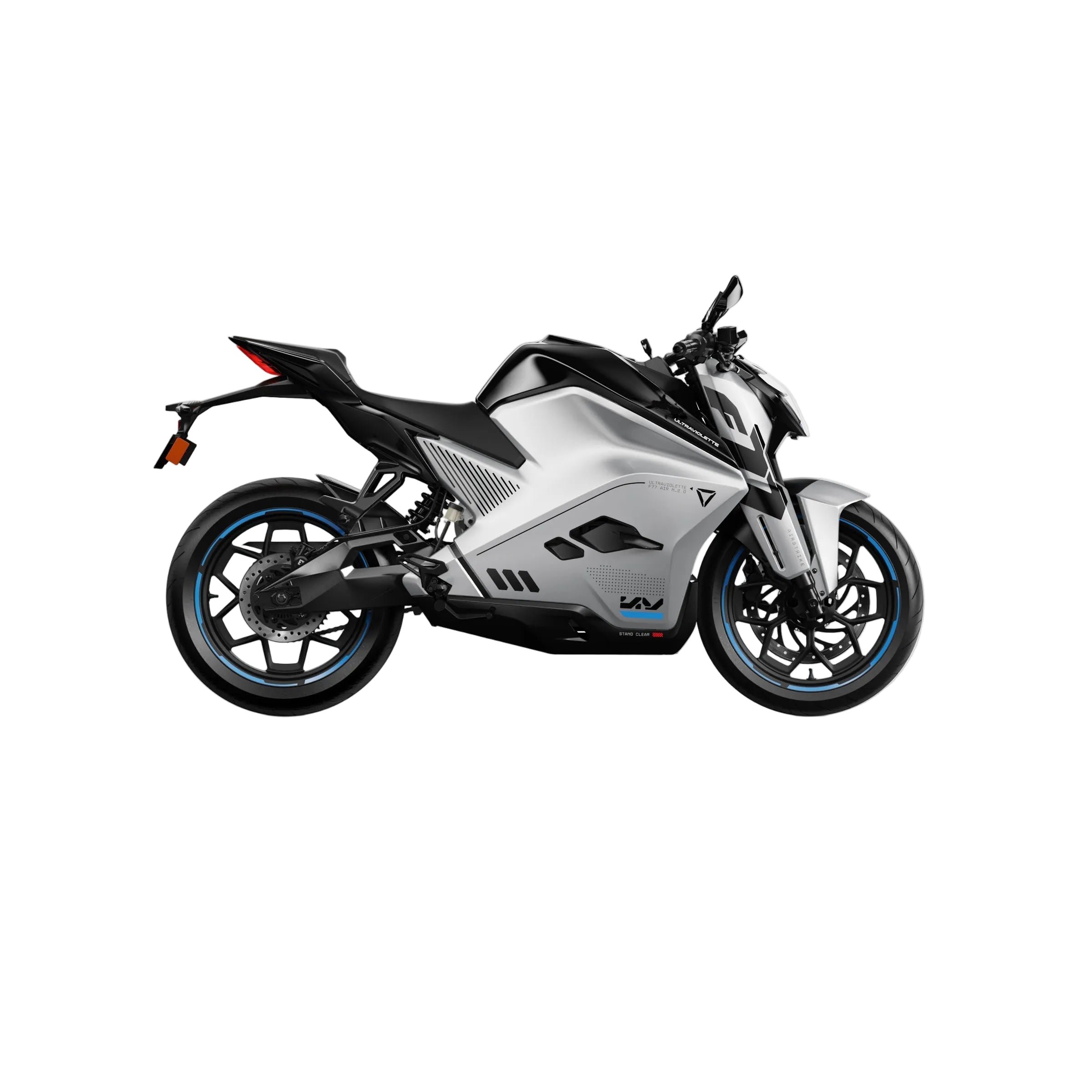 Das Ultraviolette F77 Mach 2 Recon - Performance Elektromotorrad von Ultraviolette ist im Profil zu sehen. Es zeichnet sich durch ein elegantes silbernes Finish, blau akzentuierte Räder und ein kantiges, minimalistisches Design vor einem weißen Hintergrund aus.
