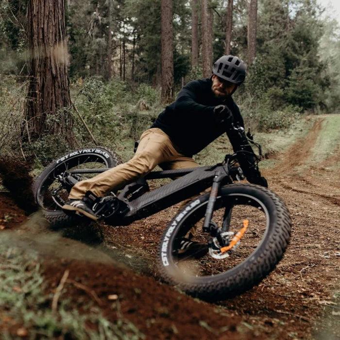 Fatbike fahren im Wald