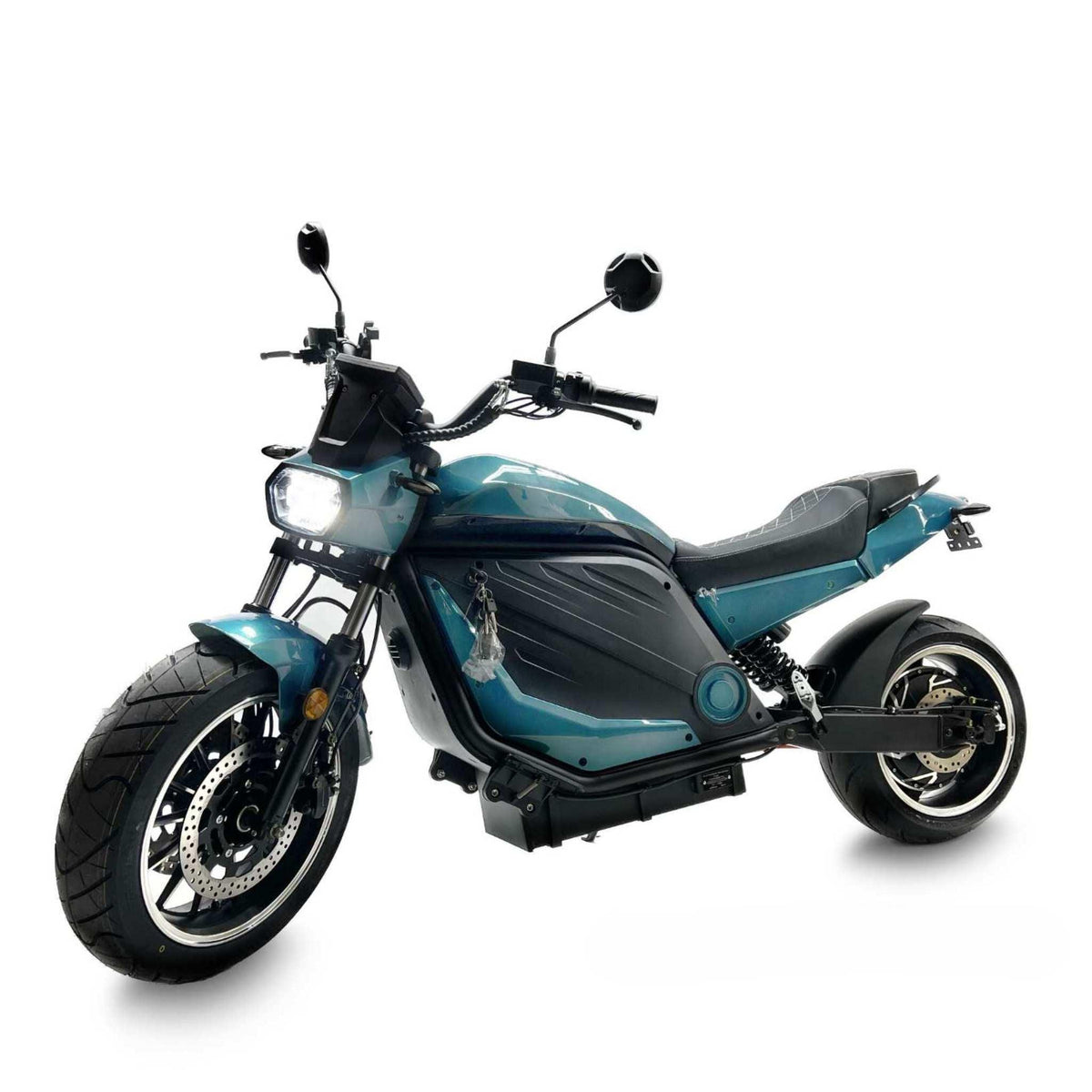 Der City Twister E-Chopper Elektro Motorrad: CityTwister 6.0 PRO ist schräg auf weißem Hintergrund abgebildet und hebt sein modernes Design, den sichtbaren Rahmen, die dicken Reifen, den 5000-Watt-Motor, den rechteckigen Scheinwerfer und die Seitenspiegel hervor. Höchstgeschwindigkeit: 110 km/h.