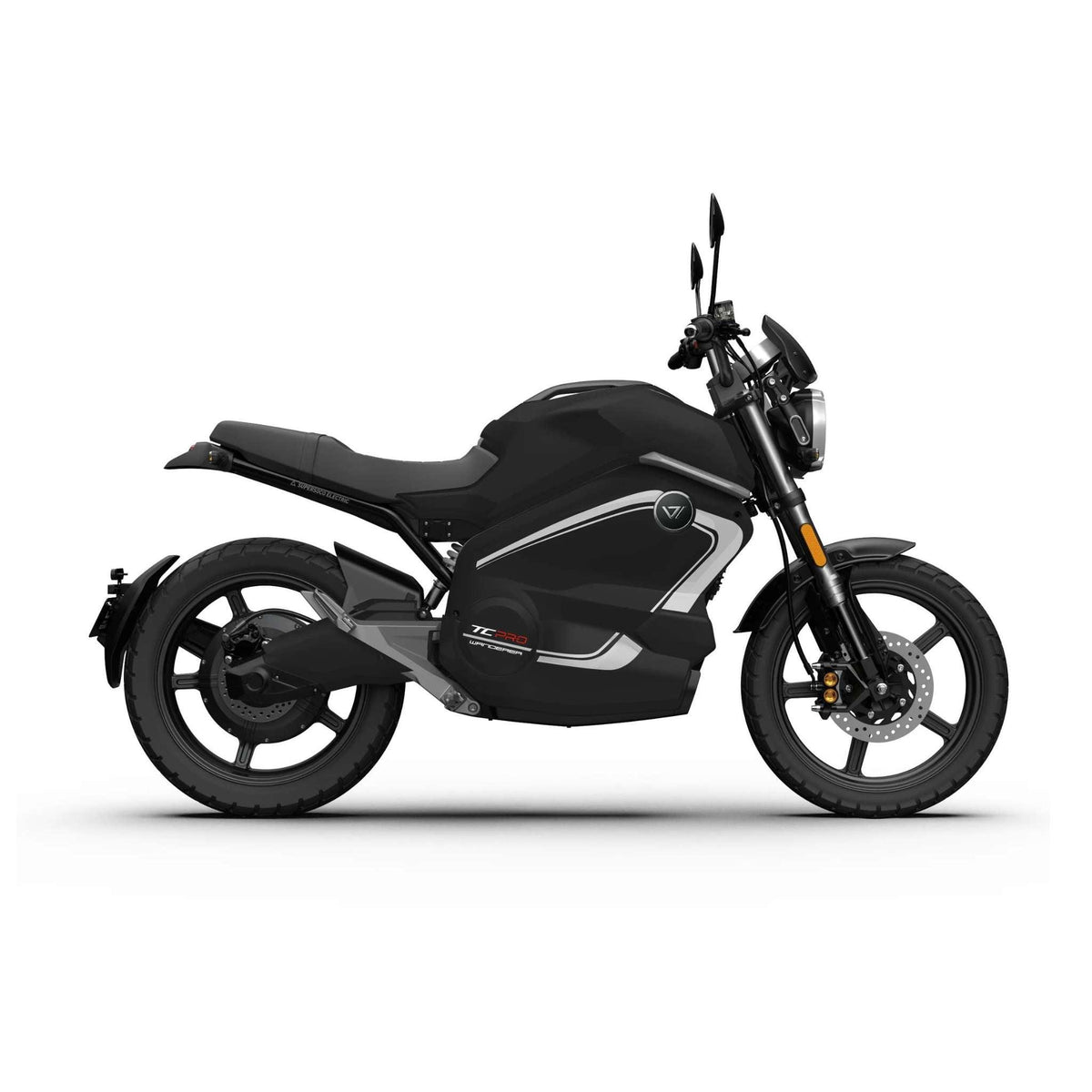 Das E-Motorrad VMOTO TC Wanderer Pro 90 km/h von VMOTO ist ein elegantes schwarzes Elektromotorrad mit minimalistischem Retro-Design, Scheibenbremsen, einem Einzelsitz und einem leistungsstarken Lithium-Ionen-Akku, das hier im Seitenprofil vor weißem Hintergrund zu sehen ist.