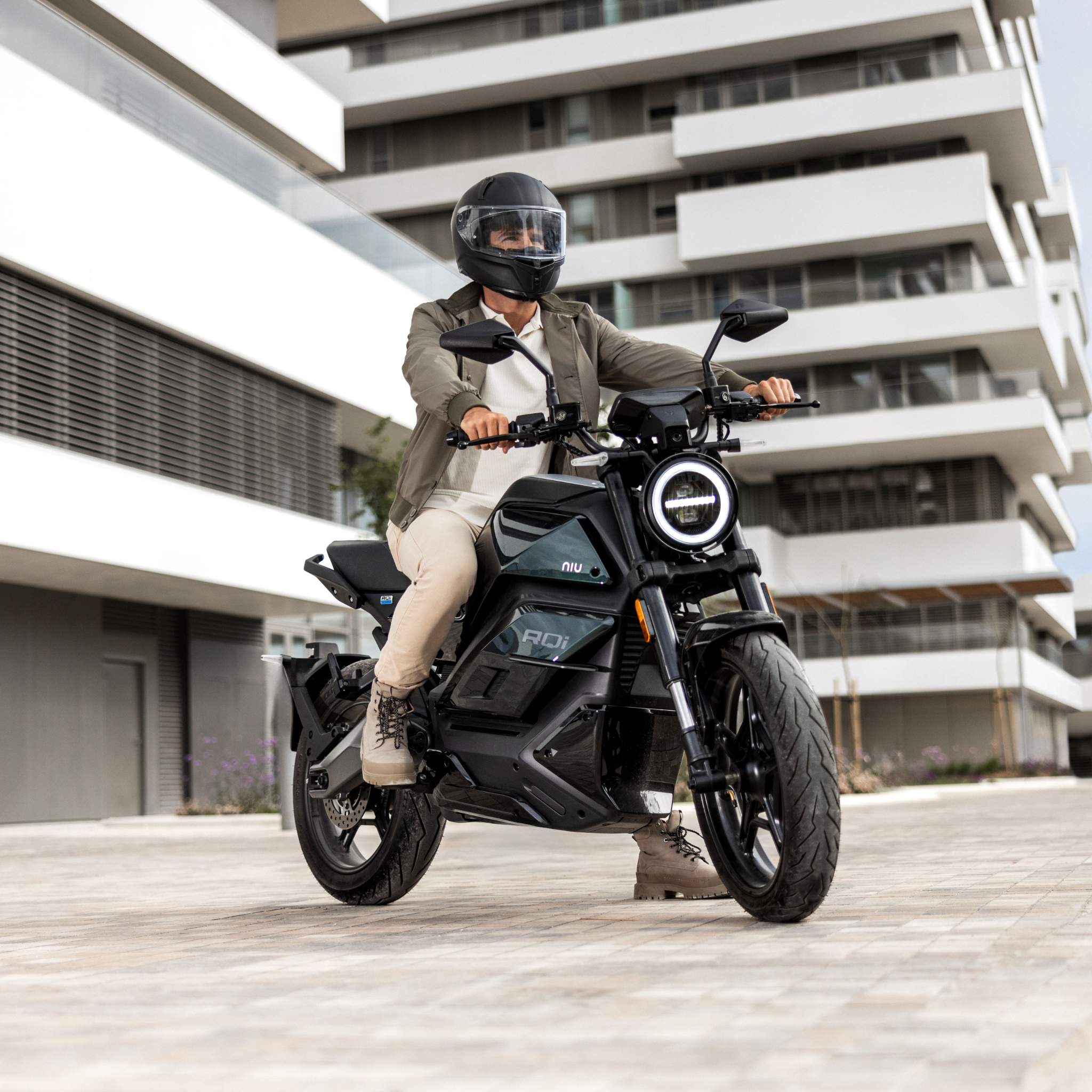 Elektromotorrad NIU RQI Sport 110 km/h