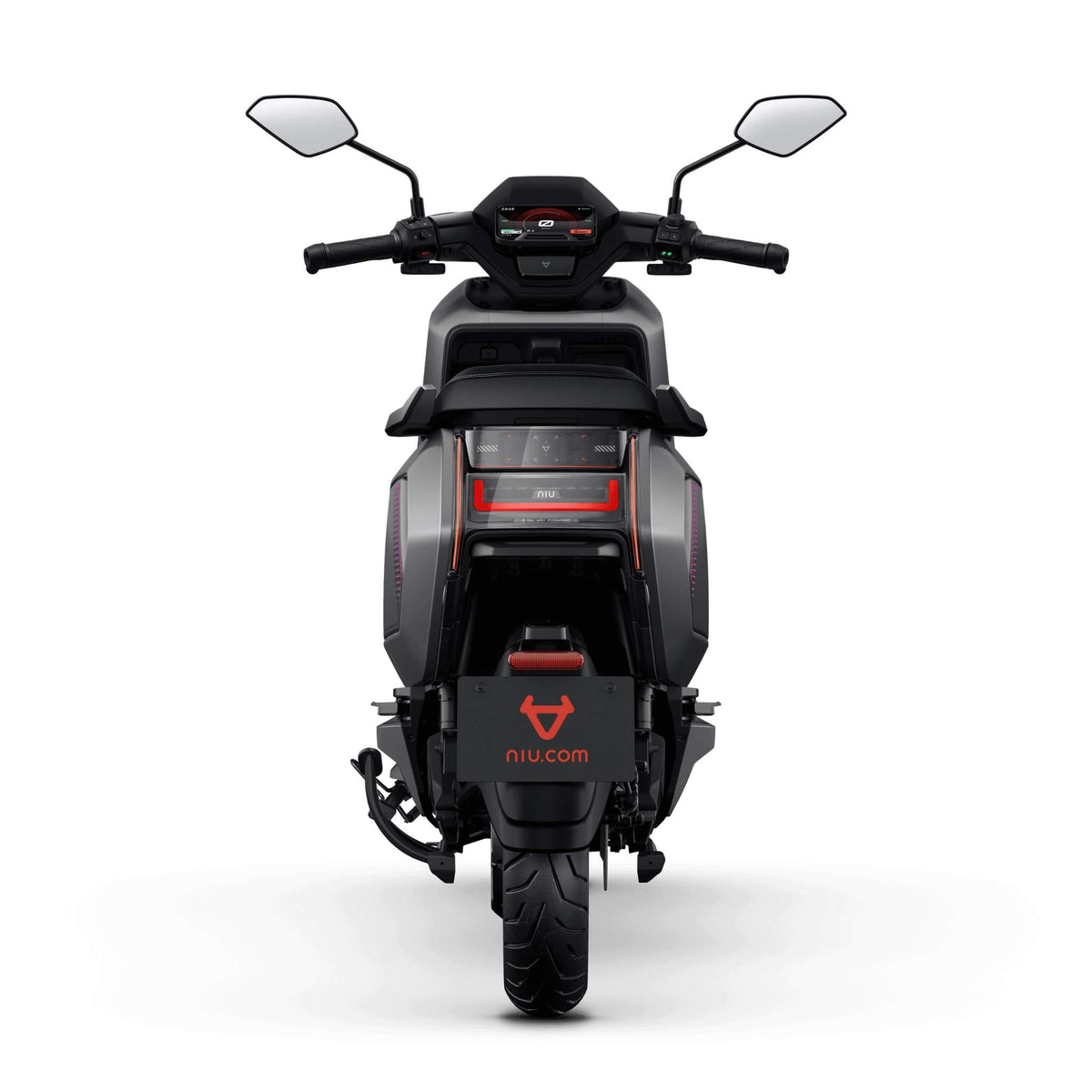 Rückansicht eines schwarz-roten NIU NQiX 500 Elektroroller E-Scooter Motorroller, Modell 2025, mit zwei Seitenspiegeln, einem digitalen Display und einem sichtbaren Reifen. Auf dem Kennzeichen sind das niu.com-Logo und der Schriftzug zu sehen.