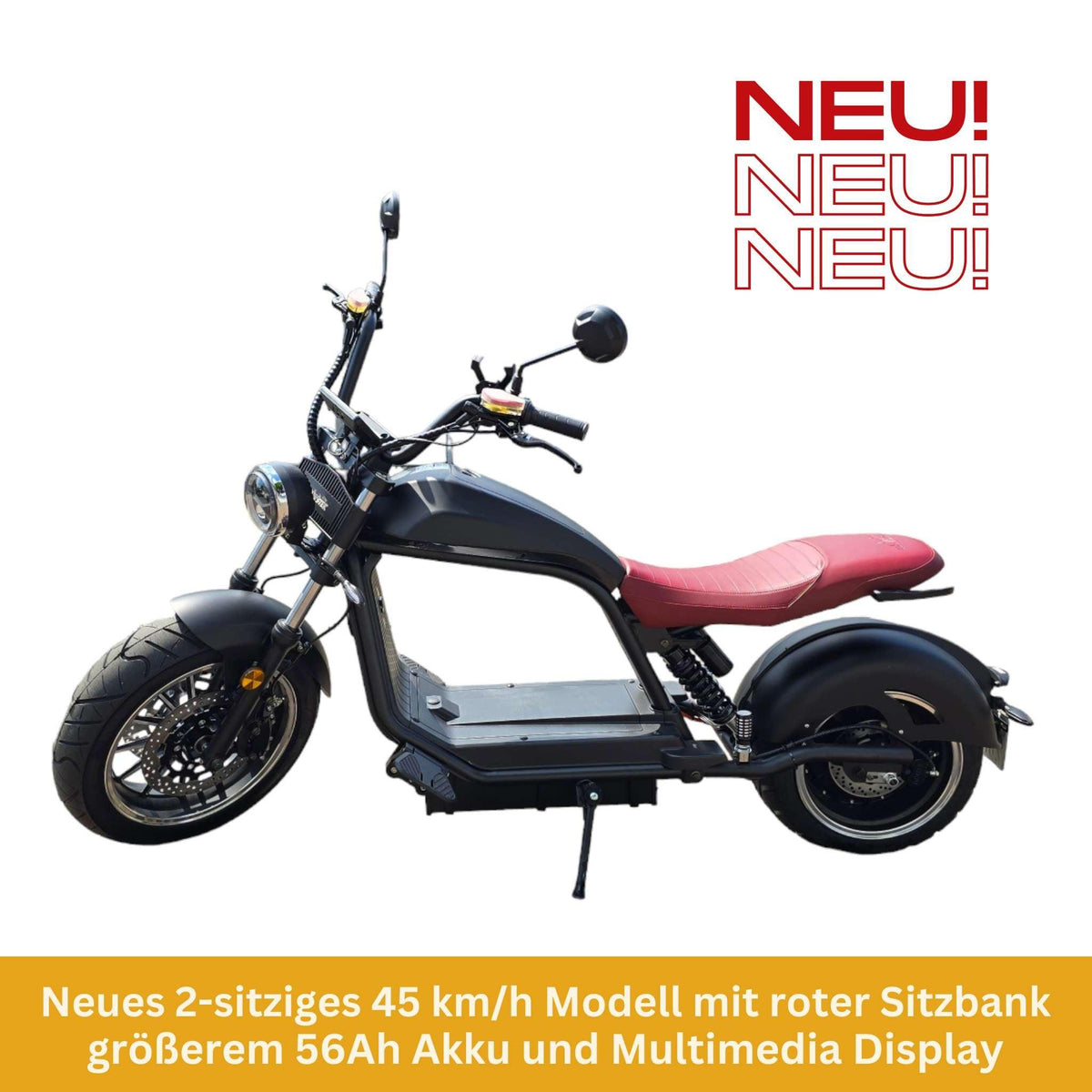 Der City Twister E-Chopper: Der CityTwister 6.0 PREMIUM DUO hat einen roten Sitz, einen Seitenständer, große Reifen, eine Höchstgeschwindigkeit von 45 km/h, eine 56-Ah-Batterie und das Multimediasystem Carplay Display. Abgebildet auf weißem Hintergrund mit deutschem Text zur Hervorhebung der Funktionen.