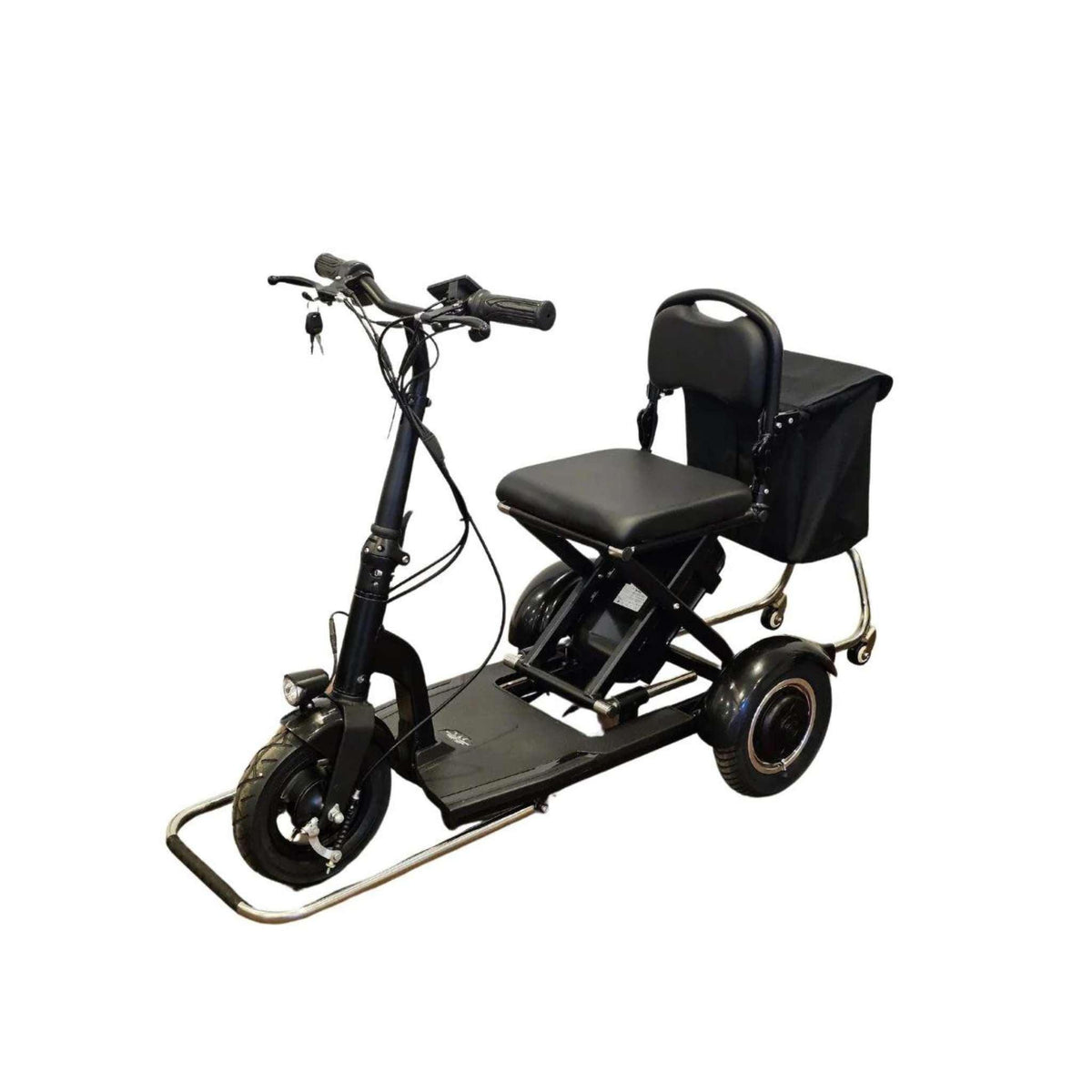 Abgebildet ist ein schwarzes SONS OF ELECTRICITY Seniorenmobil / Mobilitätshilfe Mobot PRO 10,5 Ah 3Rad-zusammenklappbar mit gepolstertem Sitz, Rückenlehne, Lenker, Scheinwerfer und hinterem Staufach auf weißem Hintergrund. Ideal als Mobilitätshilfe.