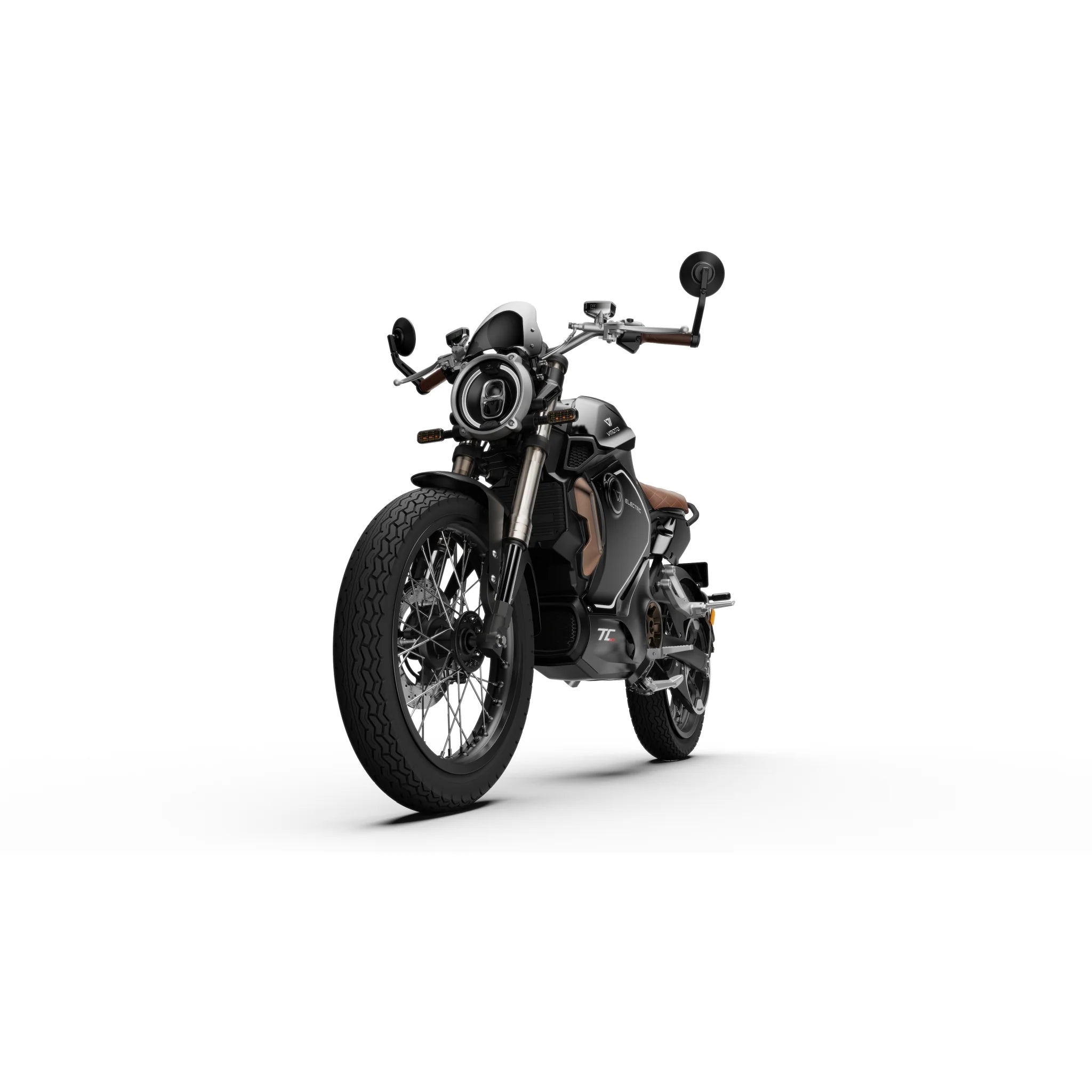 Das E-Motorrad „Super Soco TC MAX 95 km/h“ besticht durch sein Retro-Design mit schwarz-brauner Lackierung, einem runden Scheinwerfer, einem großen Vorderrad und einem gut sichtbaren Lenker und wurde vor einem weißen Hintergrund fotografiert.