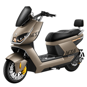 Elektroroller SUNRA Dream 6 NeonRider in Taupe mit schwarzem Windschutz, schwarzem Sitz und gelben Bremssätteln.