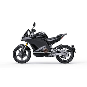VMOTO Stash Elektroroller in Schwarz, Seitenansicht – sportlicher E-Roller mit 120 km/h und ABS, erhältlich bei SONS OF ELECTRICITY, Dortmund, Deutschland